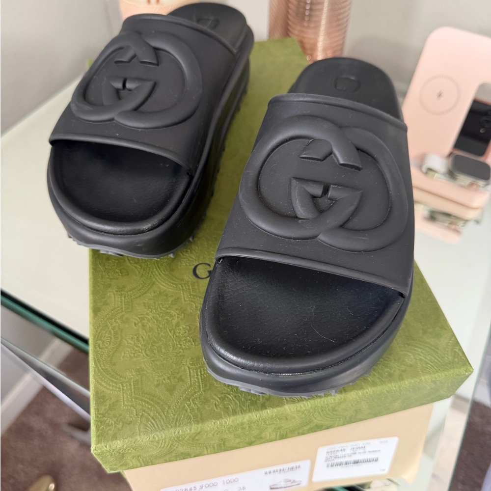 Gucci Black Embossed Logo Slides
